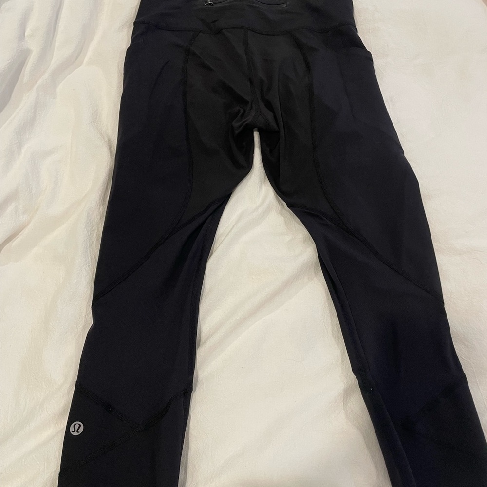 Size 6 Lululemon pants